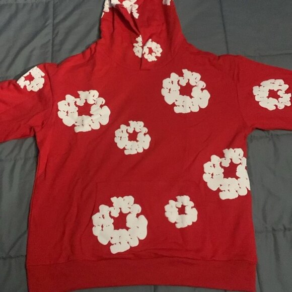Denim Tears ‘The Cotton Wreath’ Red Pullover Hoodie Men’s Large - Picture 2 of 3